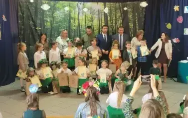 Sukcesy uczni&oacute;w w konkursie recytatorskim 3